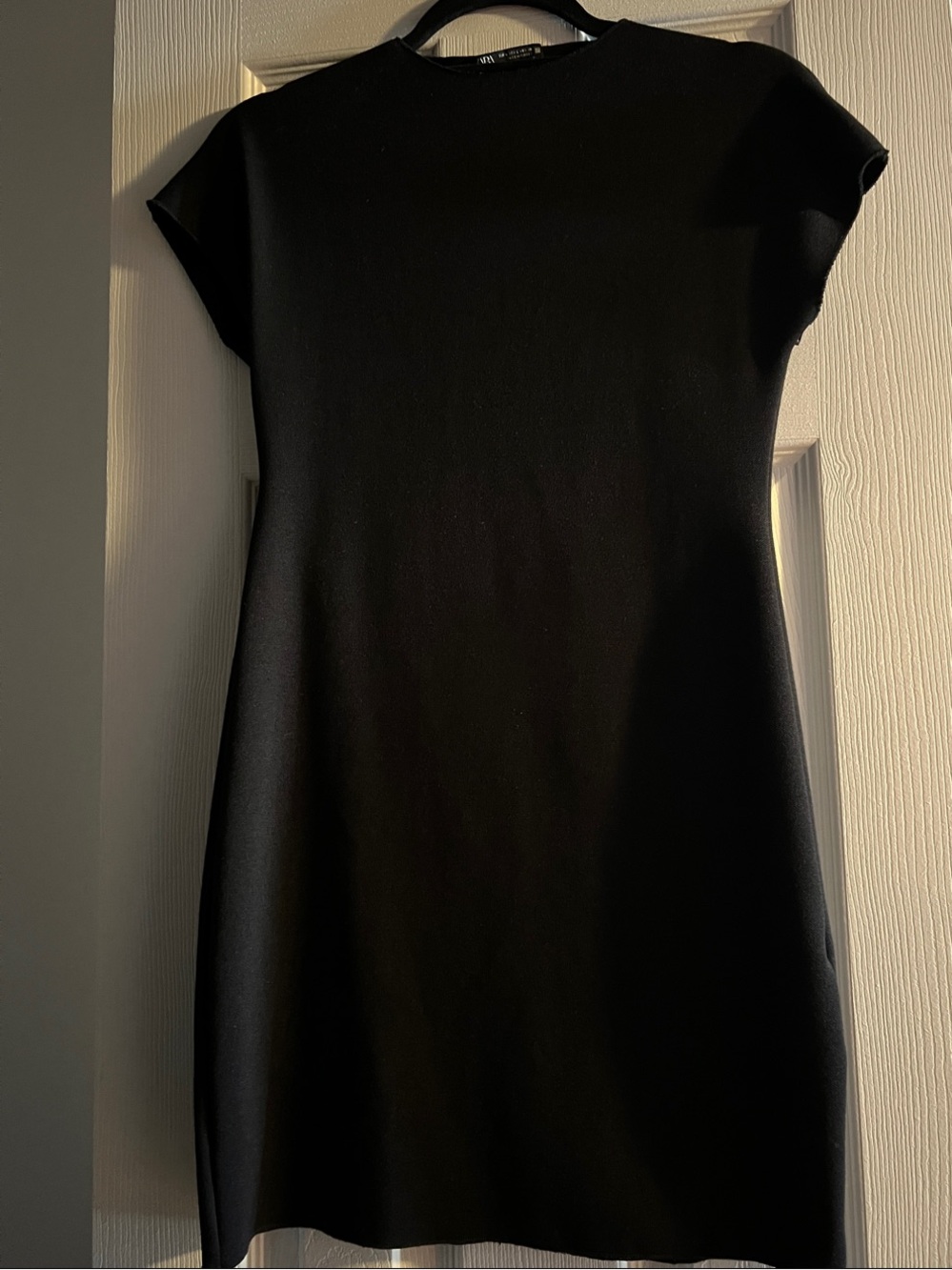 Zara Black SHORT STRETCH KNIT DRESS - Picture 2 of 4